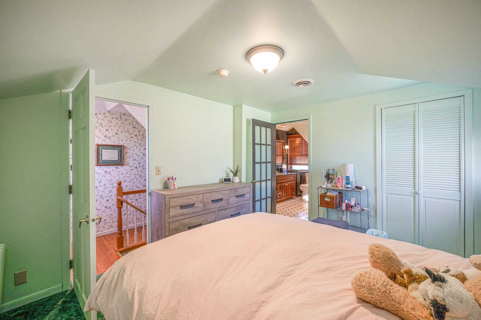 main property photo 33