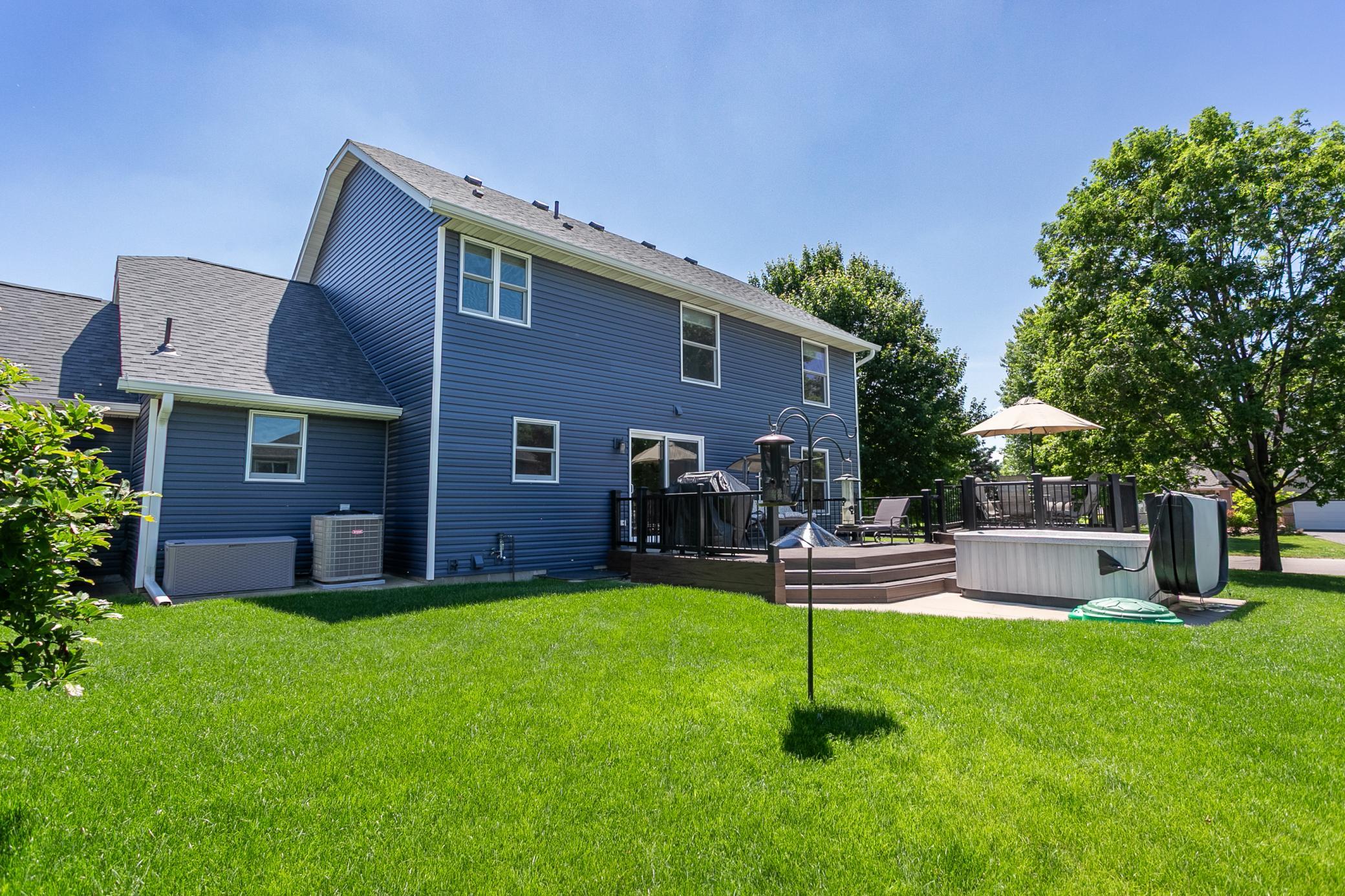 main property photo 10