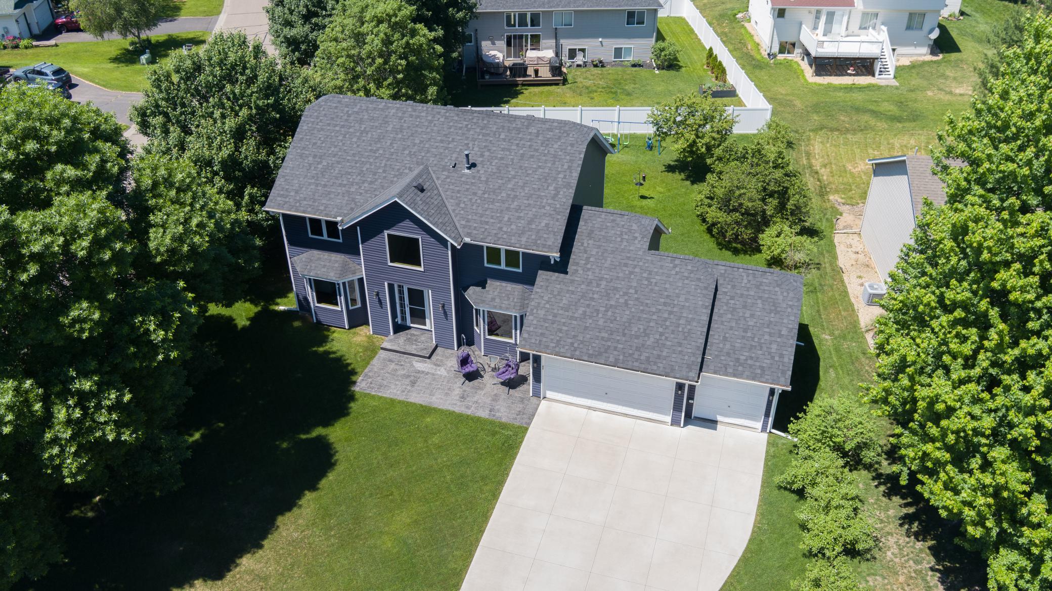 main property photo 13