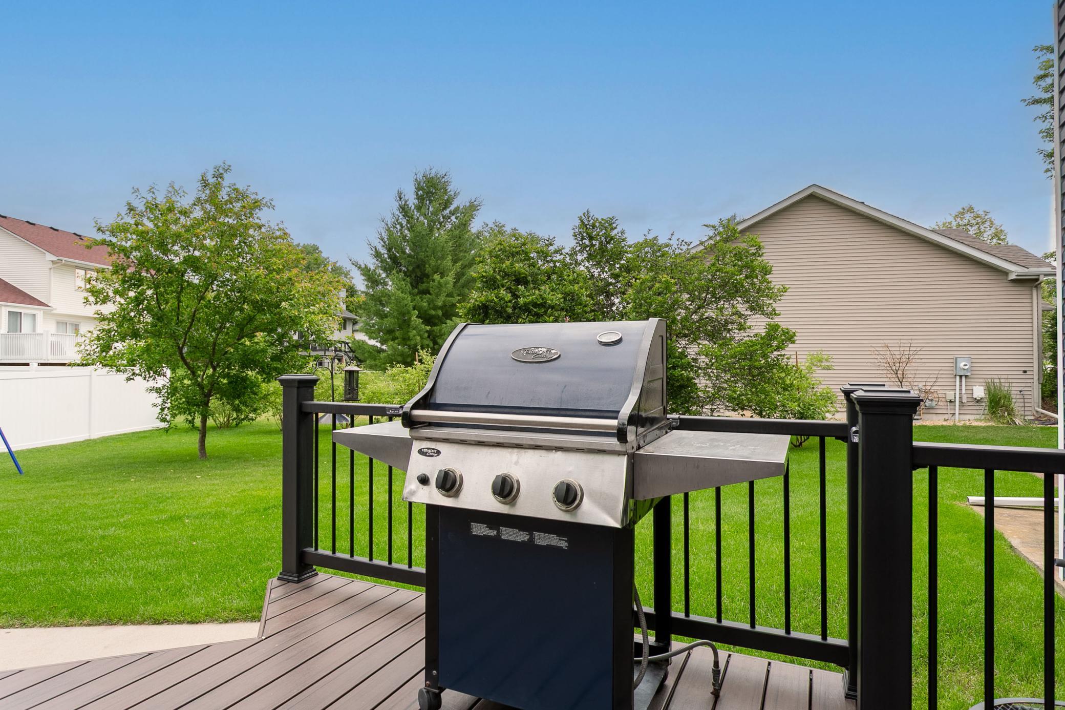 main property photo 74