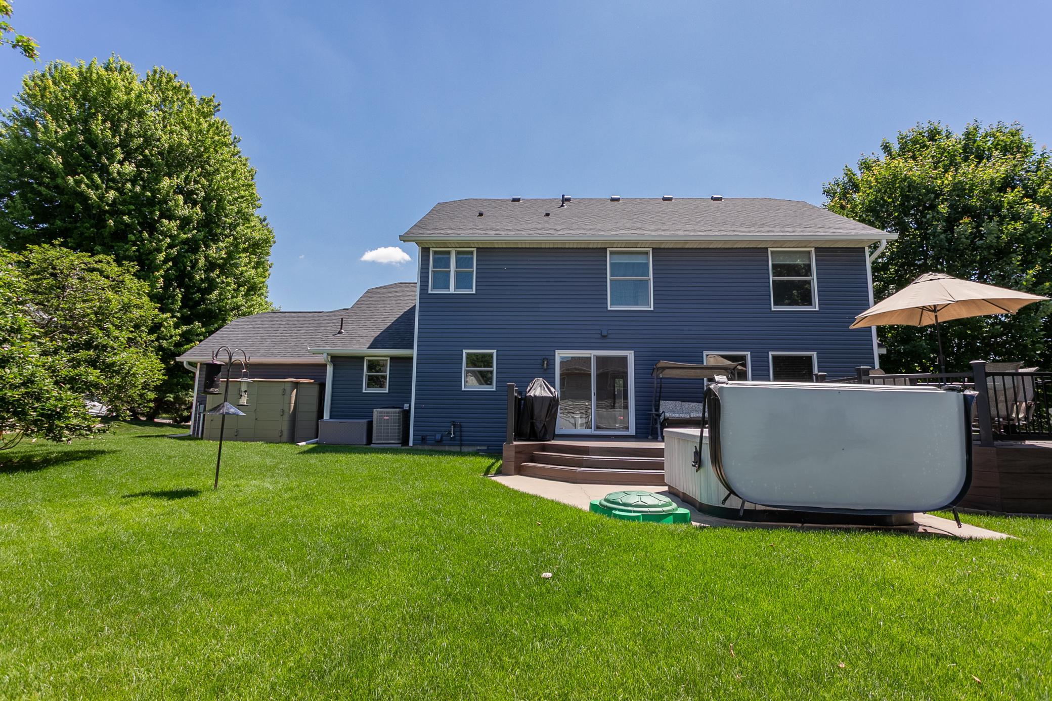 main property photo 9