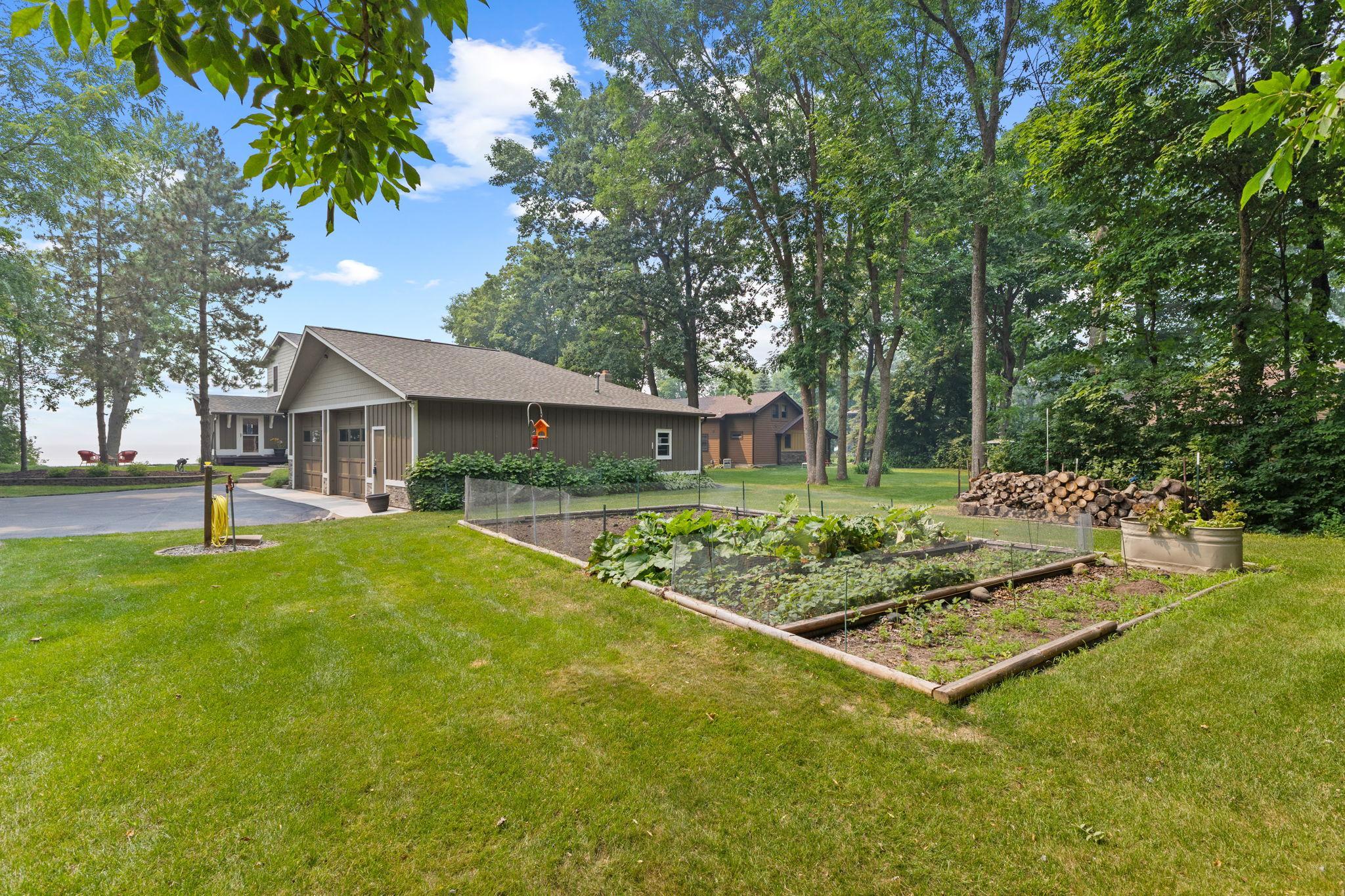 main property photo 62