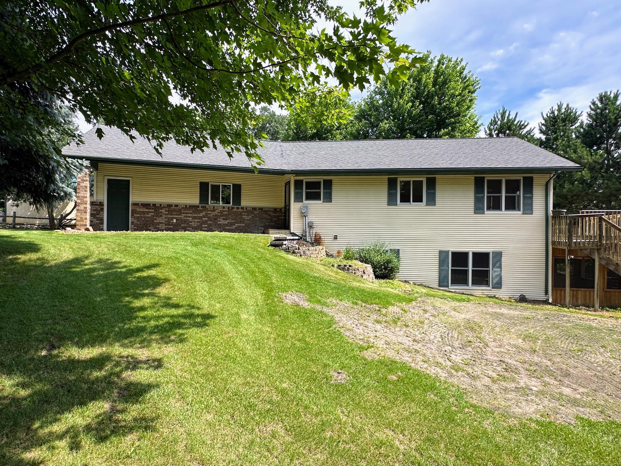 main property photo 5