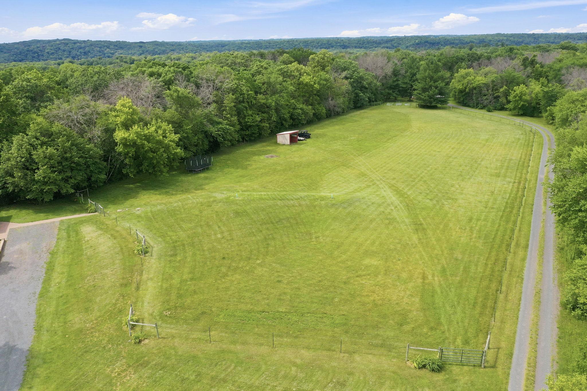 main property photo 50
