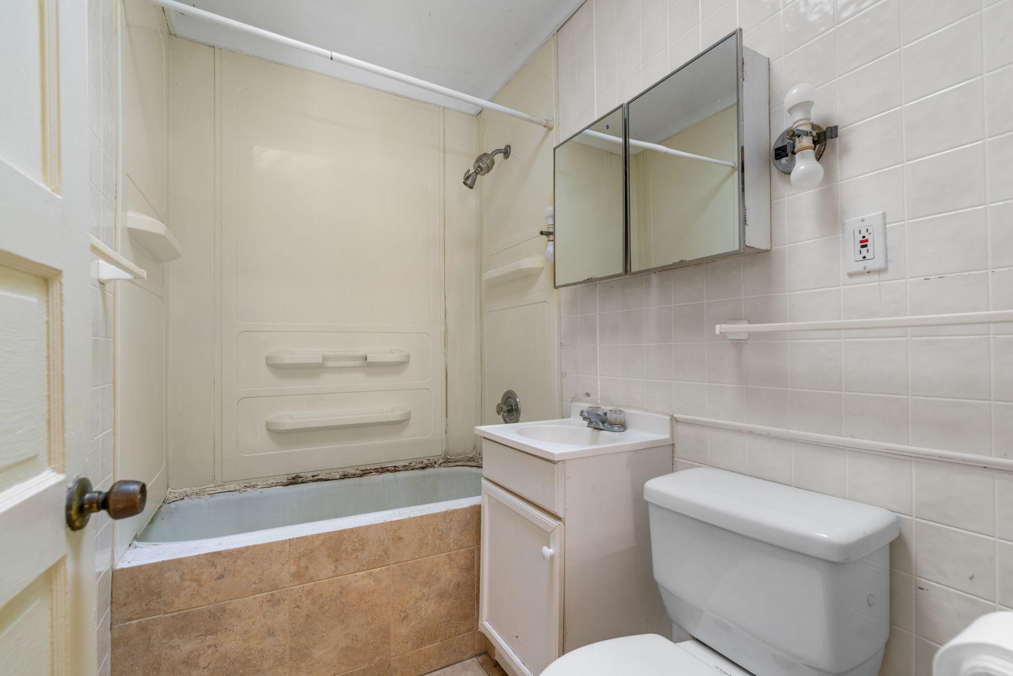 main property photo 69