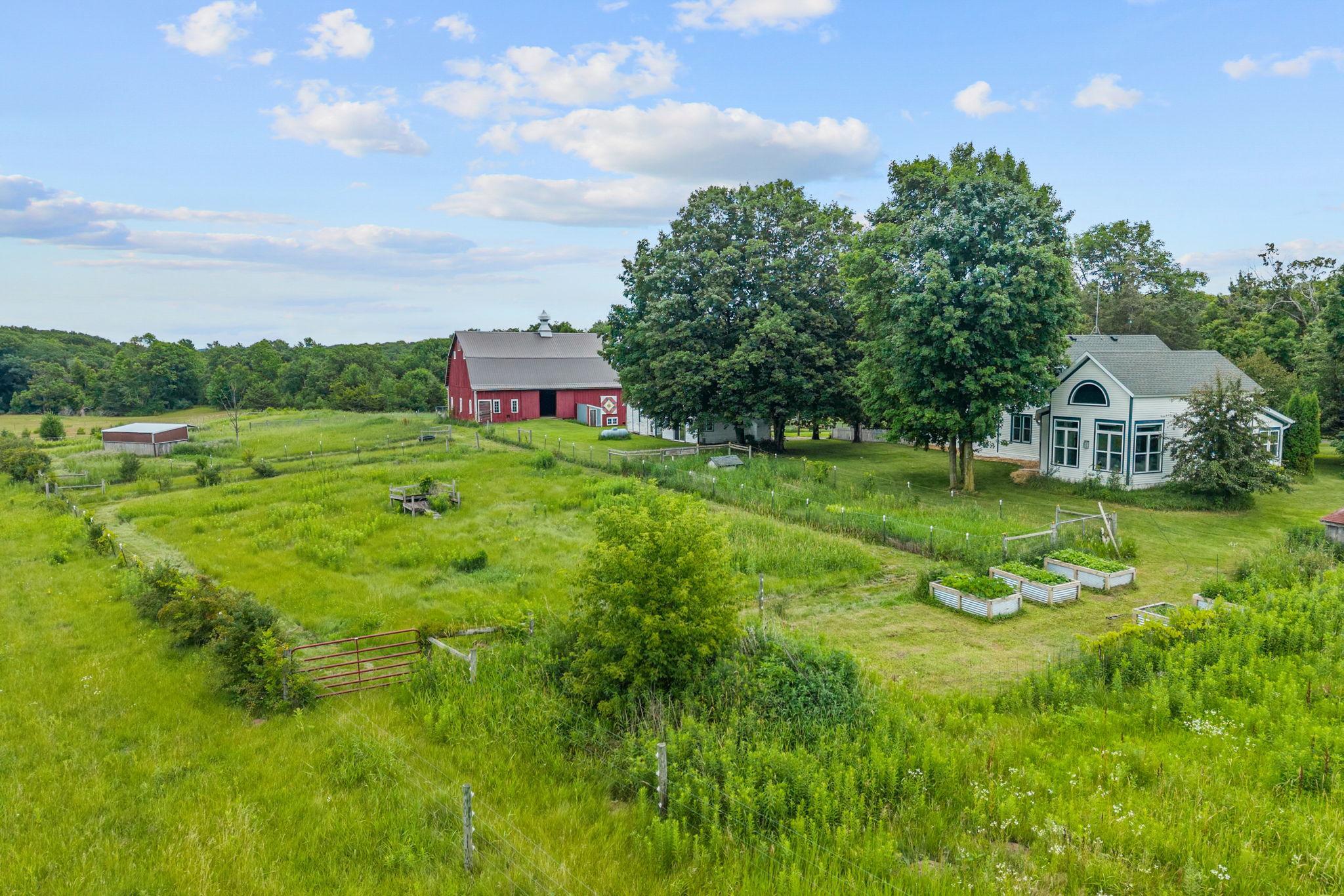 main property photo 47