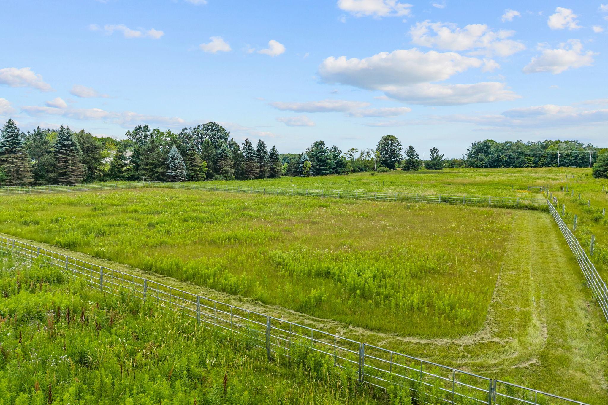 main property photo 50