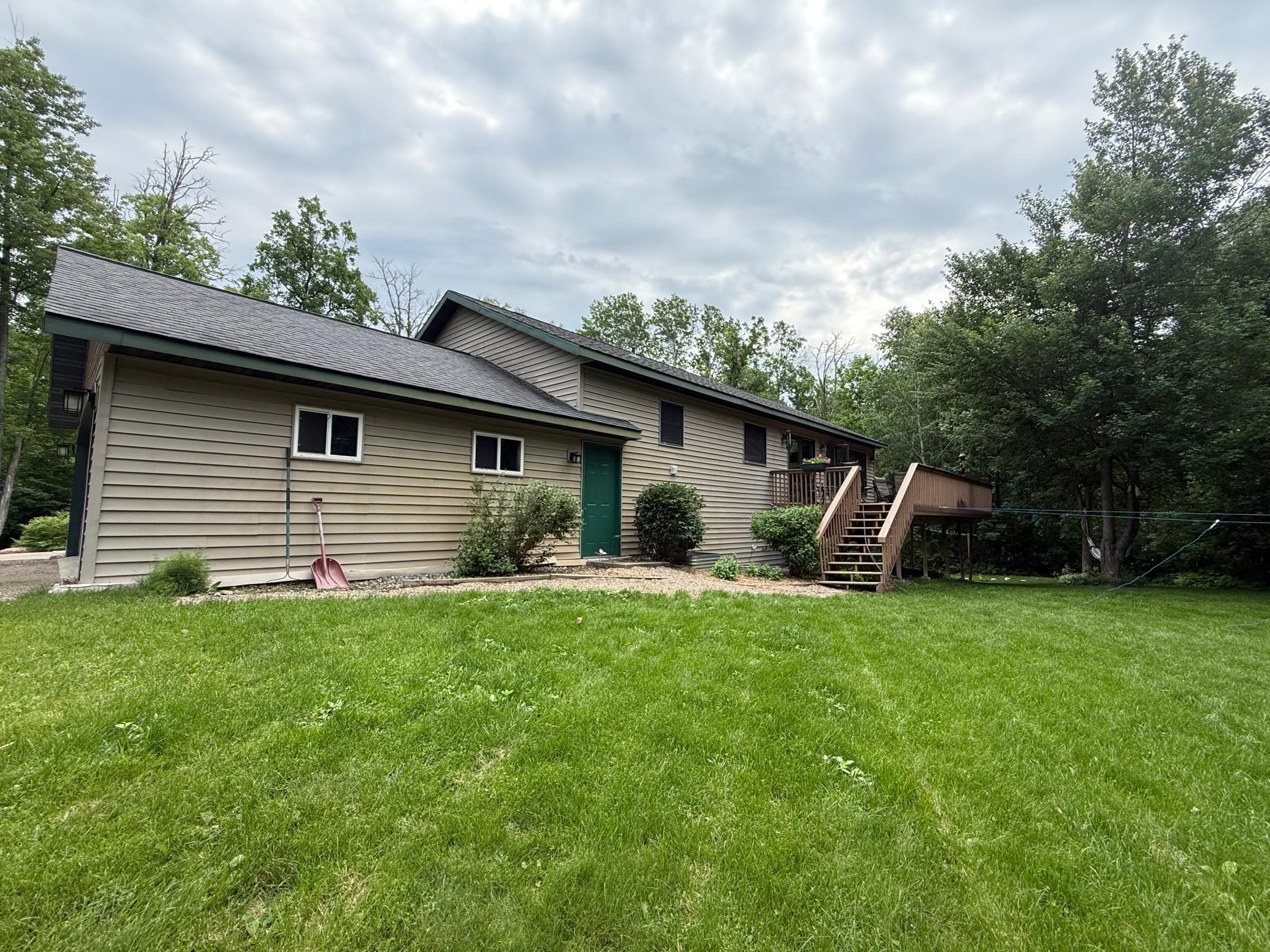 main property photo 40