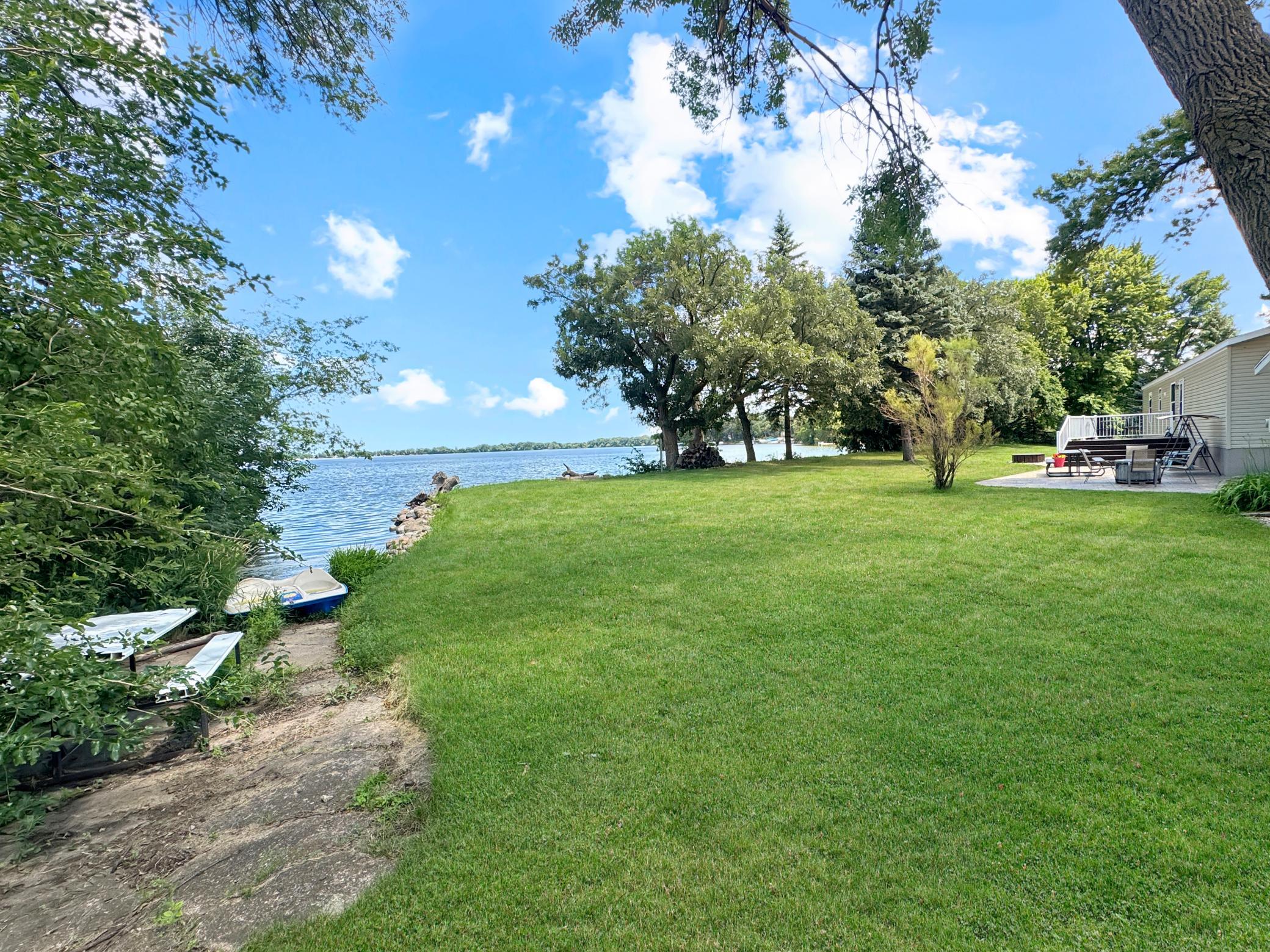 main property photo 17