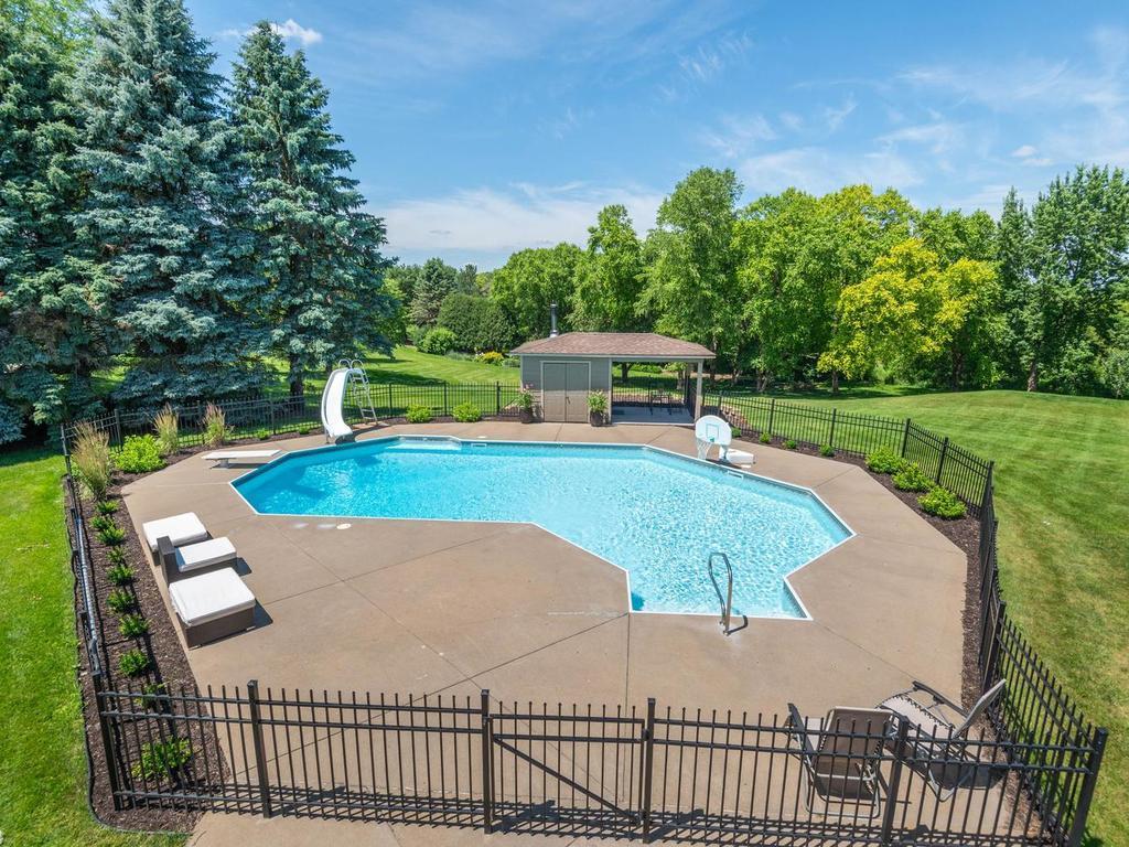 main property photo 47