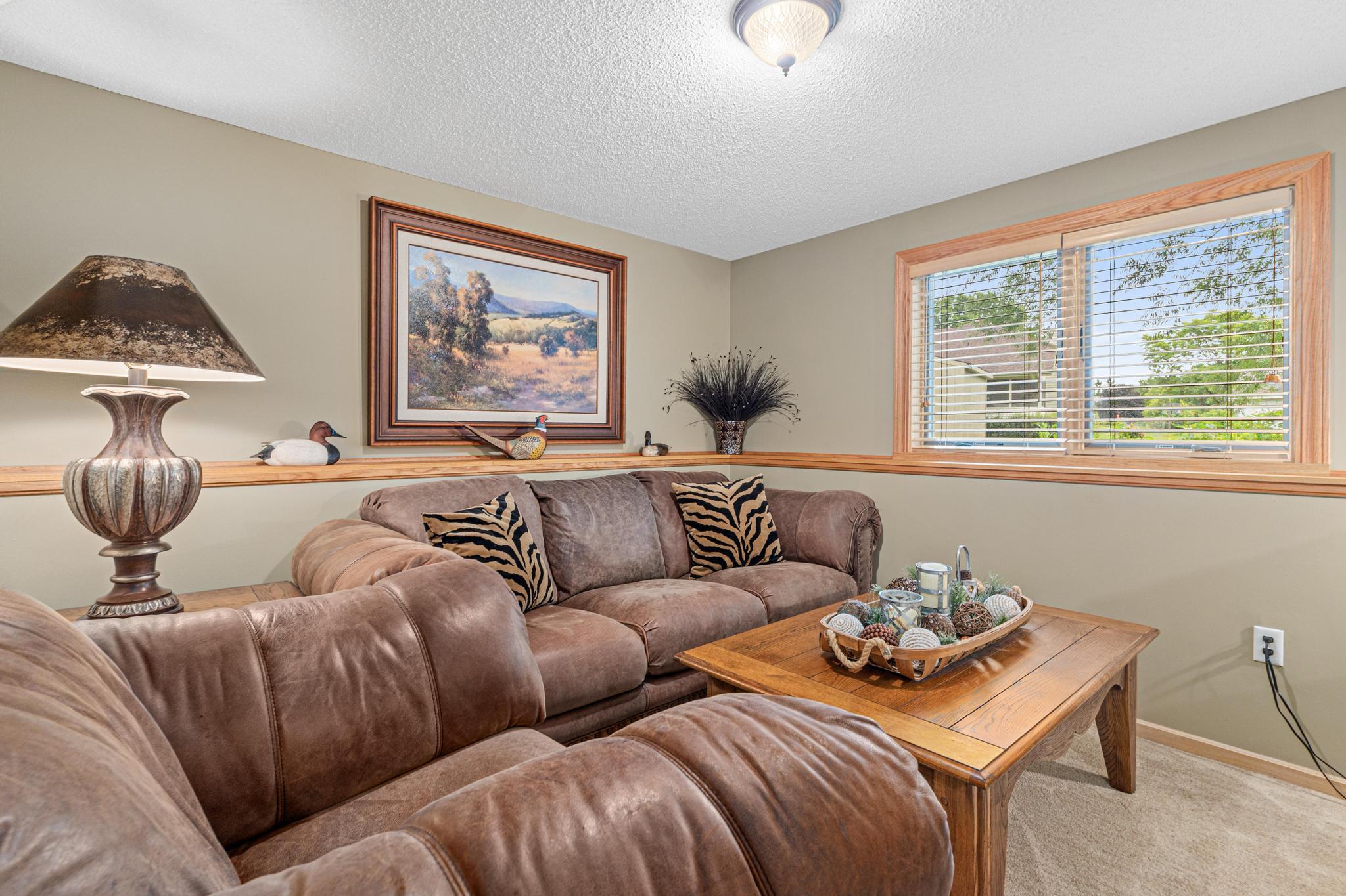 property viewer photo 24