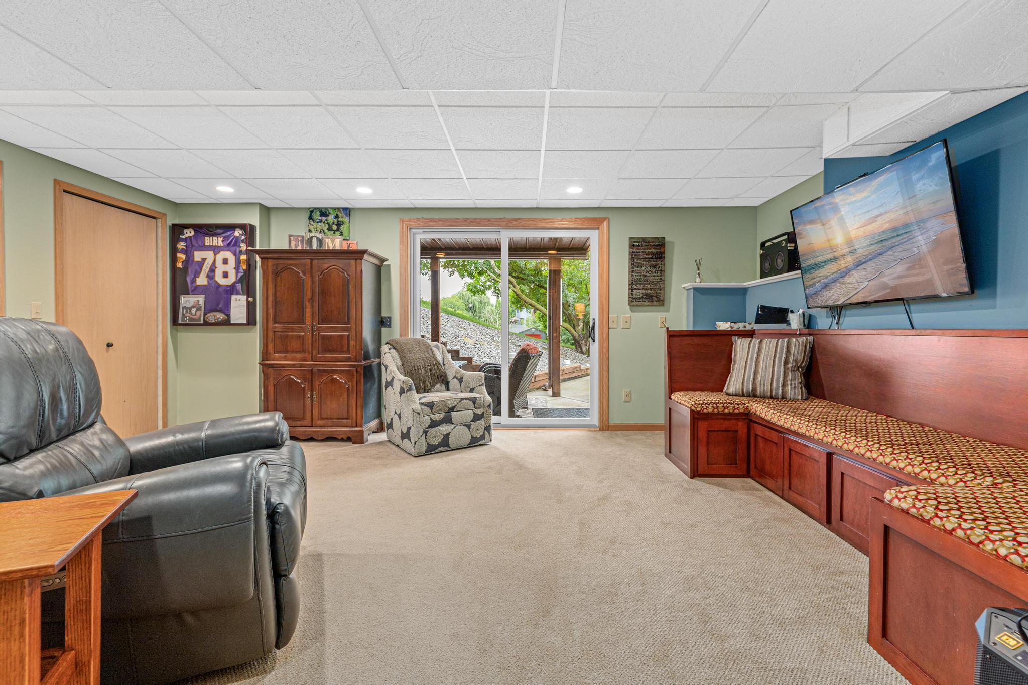 property viewer photo 25