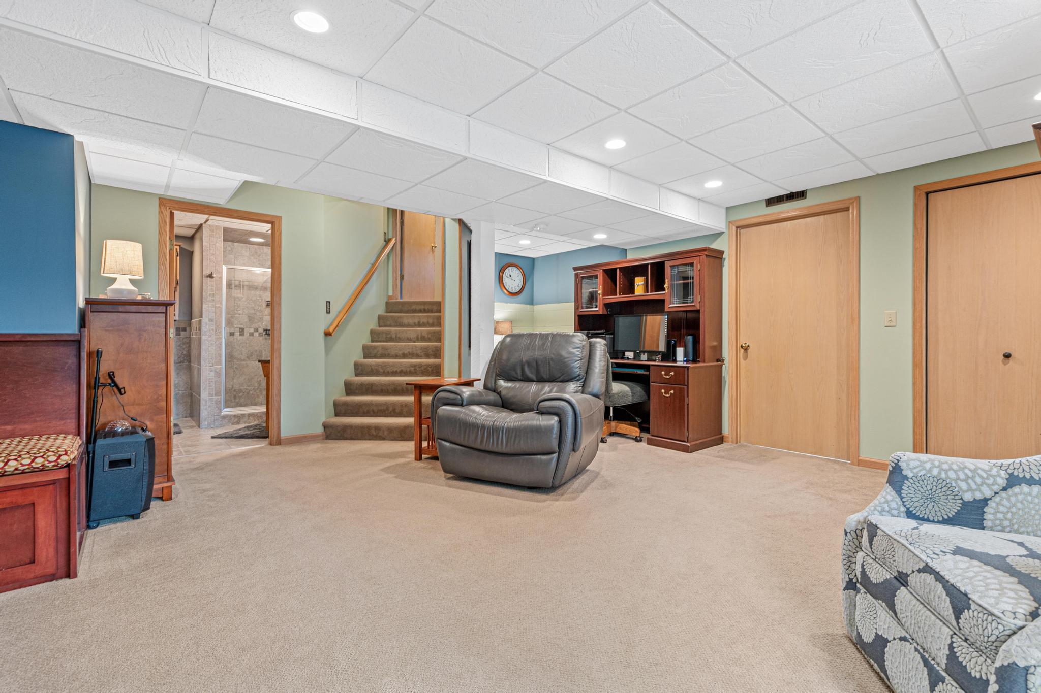 property viewer photo 27