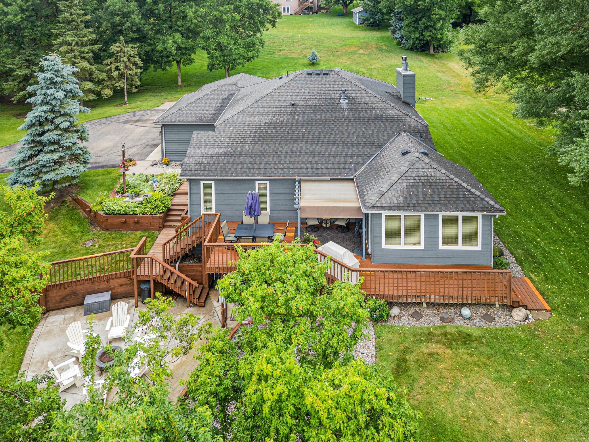 property viewer photo 42