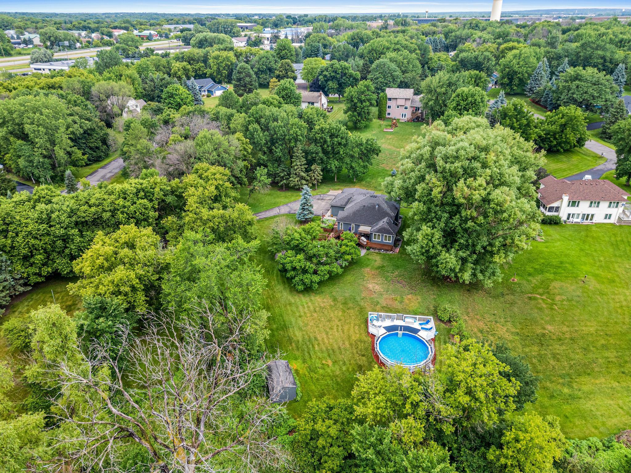 property viewer photo 45