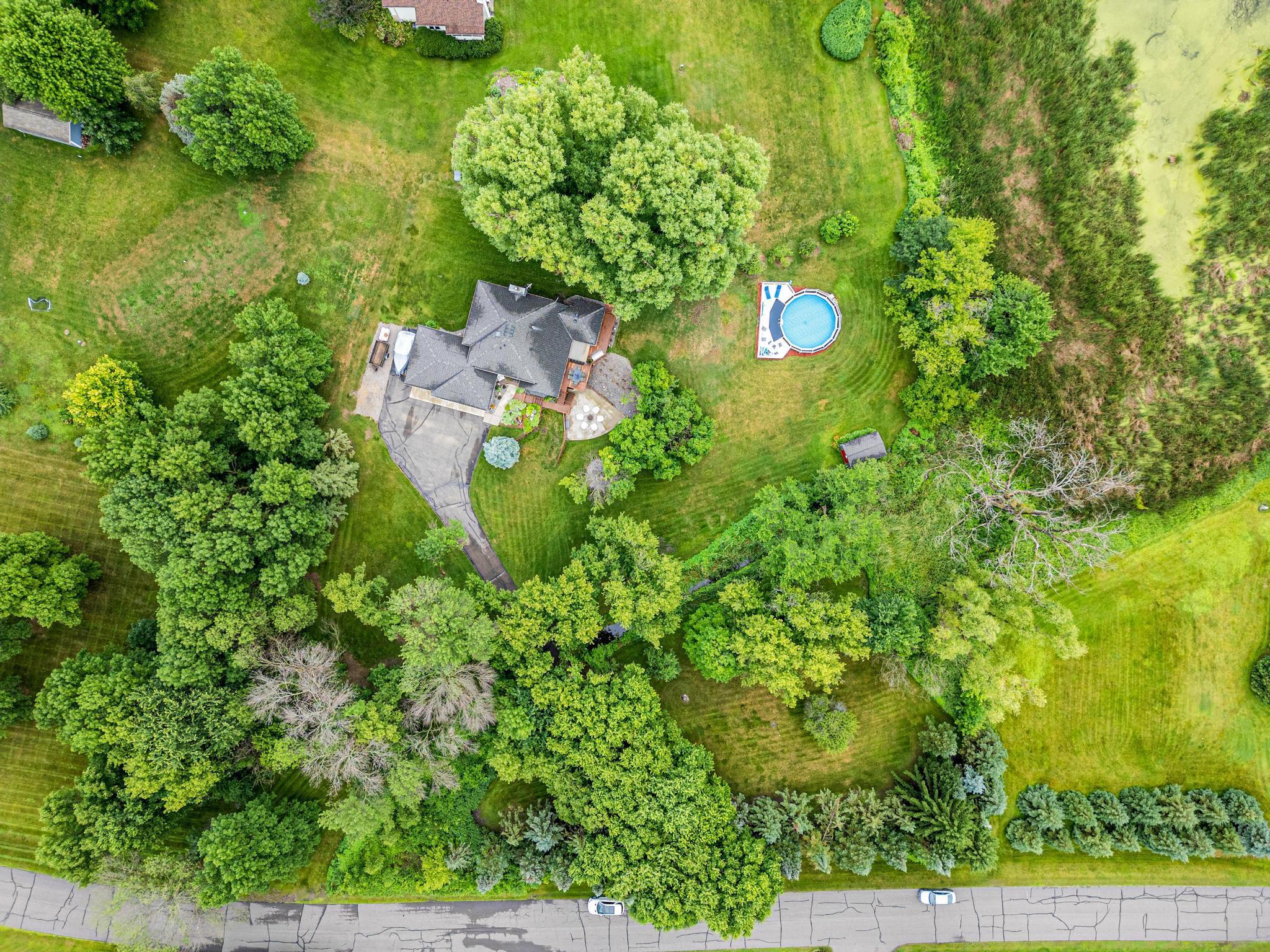 property viewer photo 46