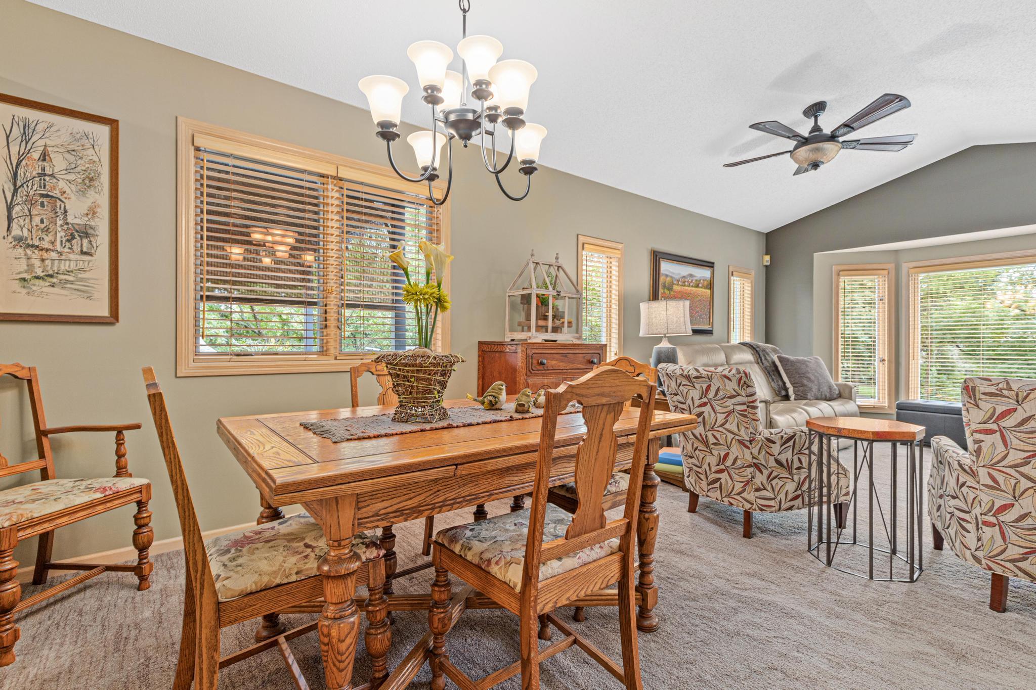 property viewer photo 8