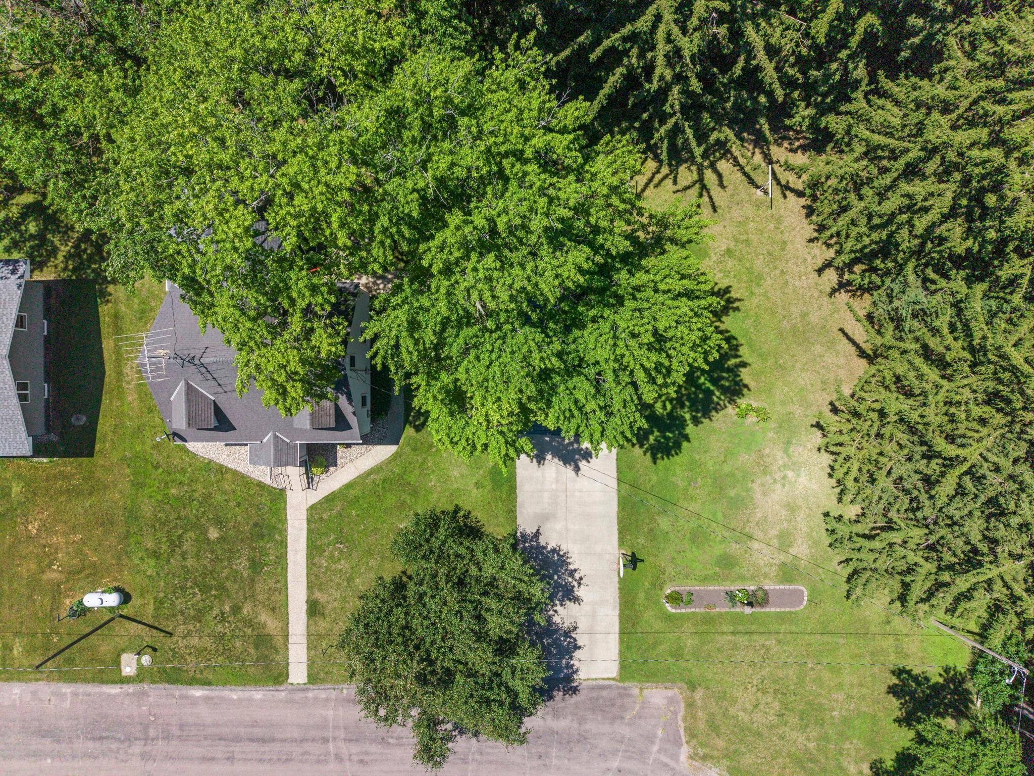 main property photo 54