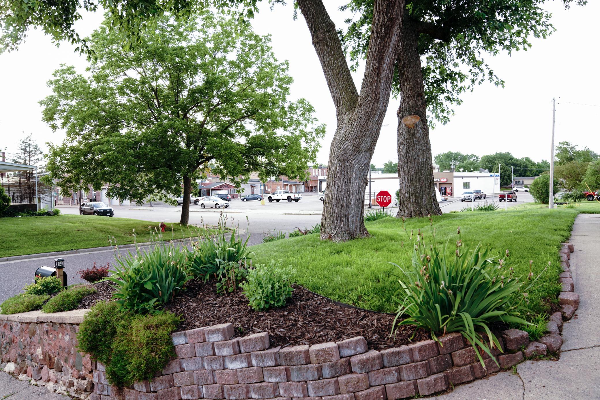 main property photo 51