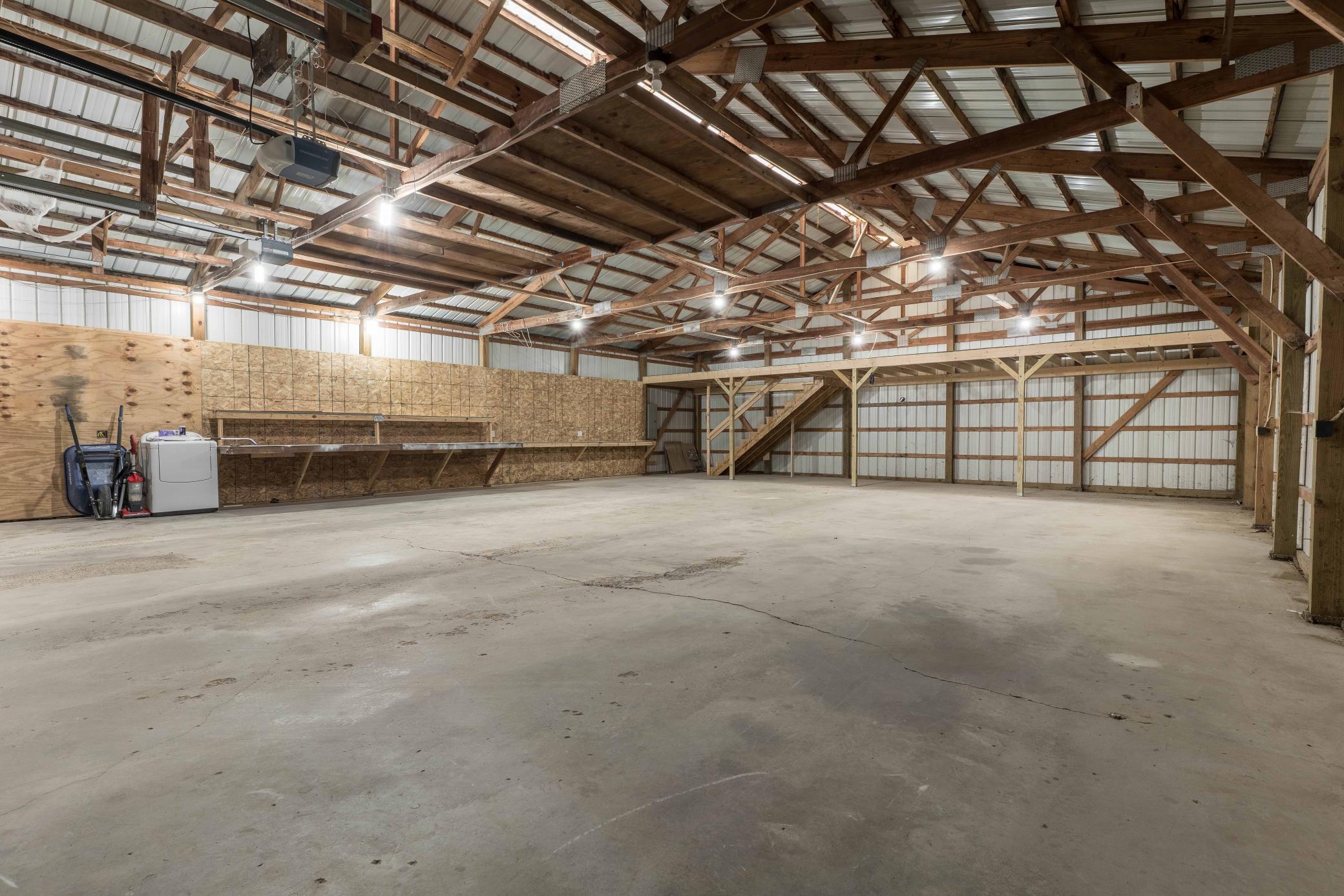 main property photo 39