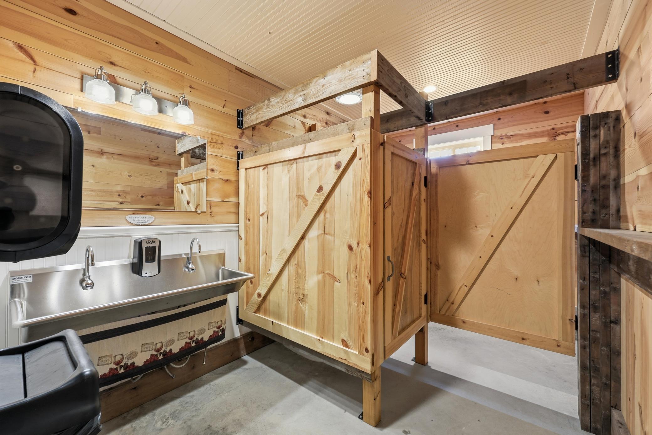main property photo 58