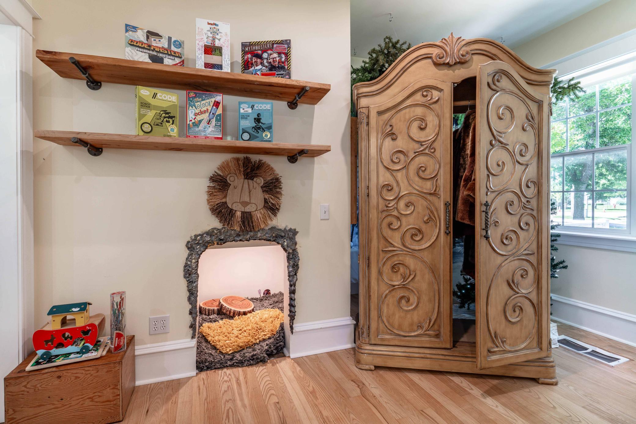 main property photo 18