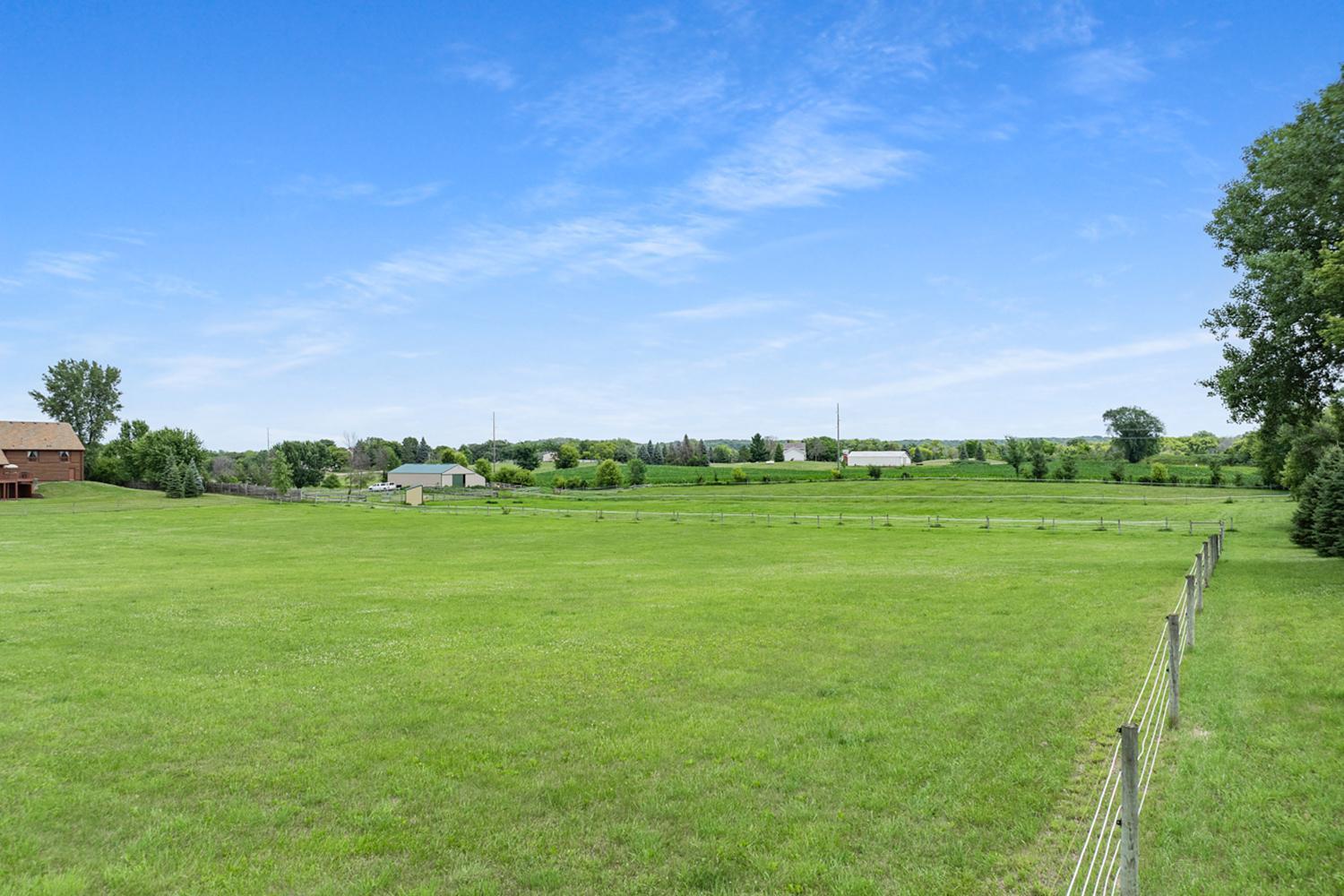 main property photo 50