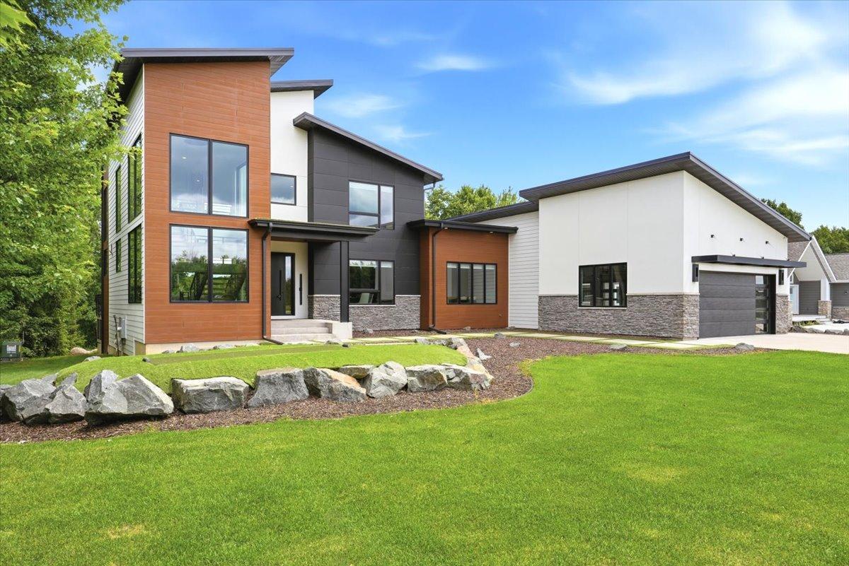 main property photo 93