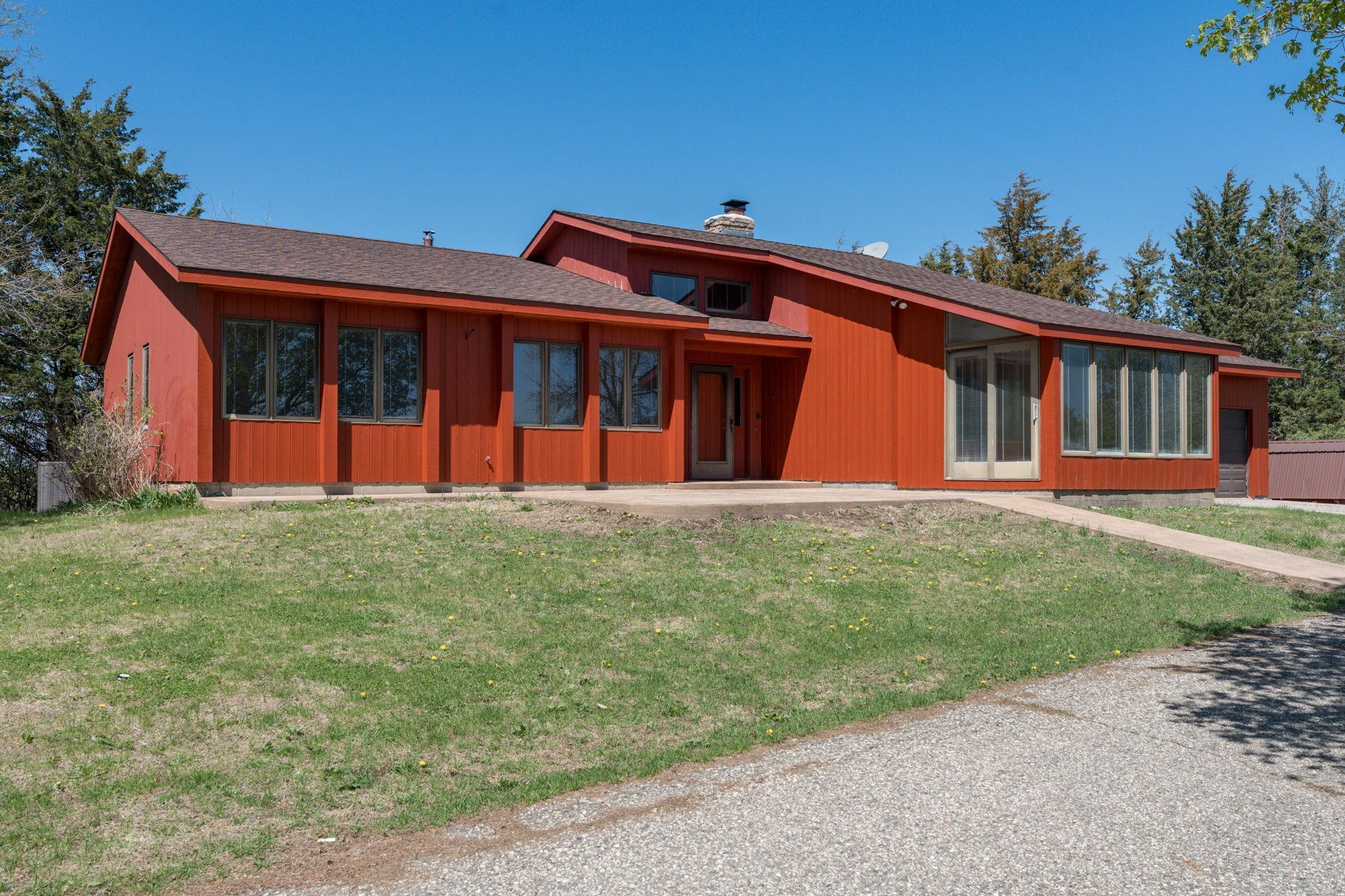 main property photo 47