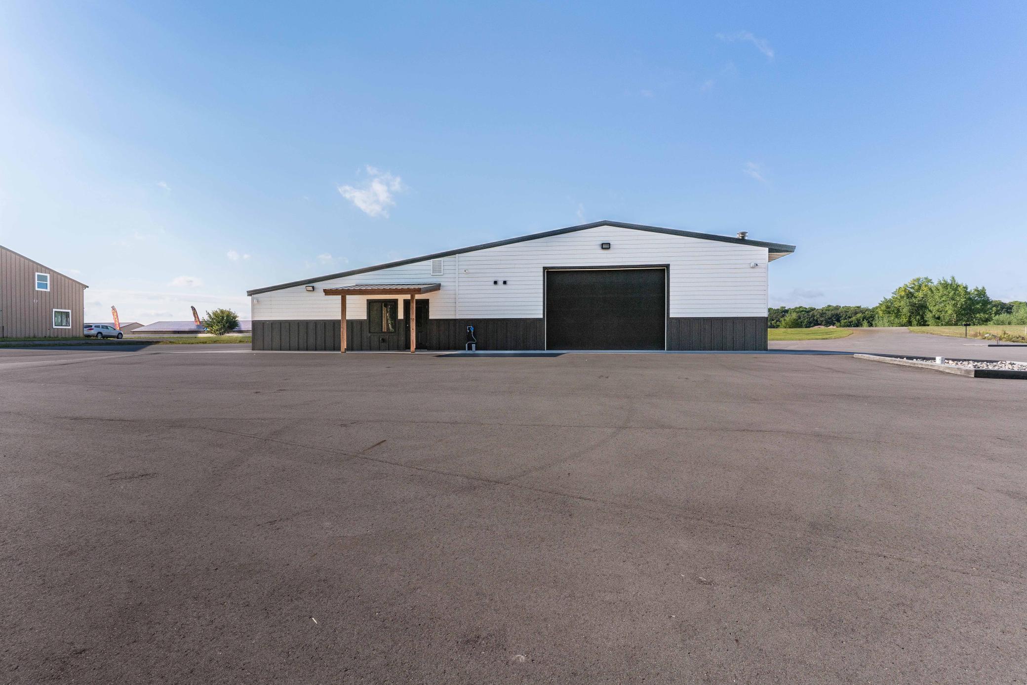 main property photo 82