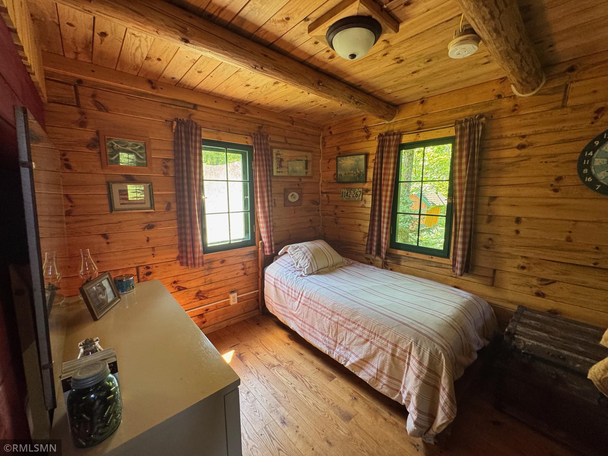 main property photo 39
