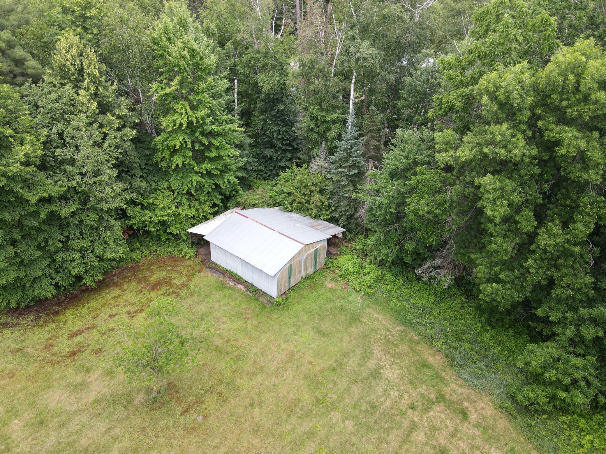 main property photo 36