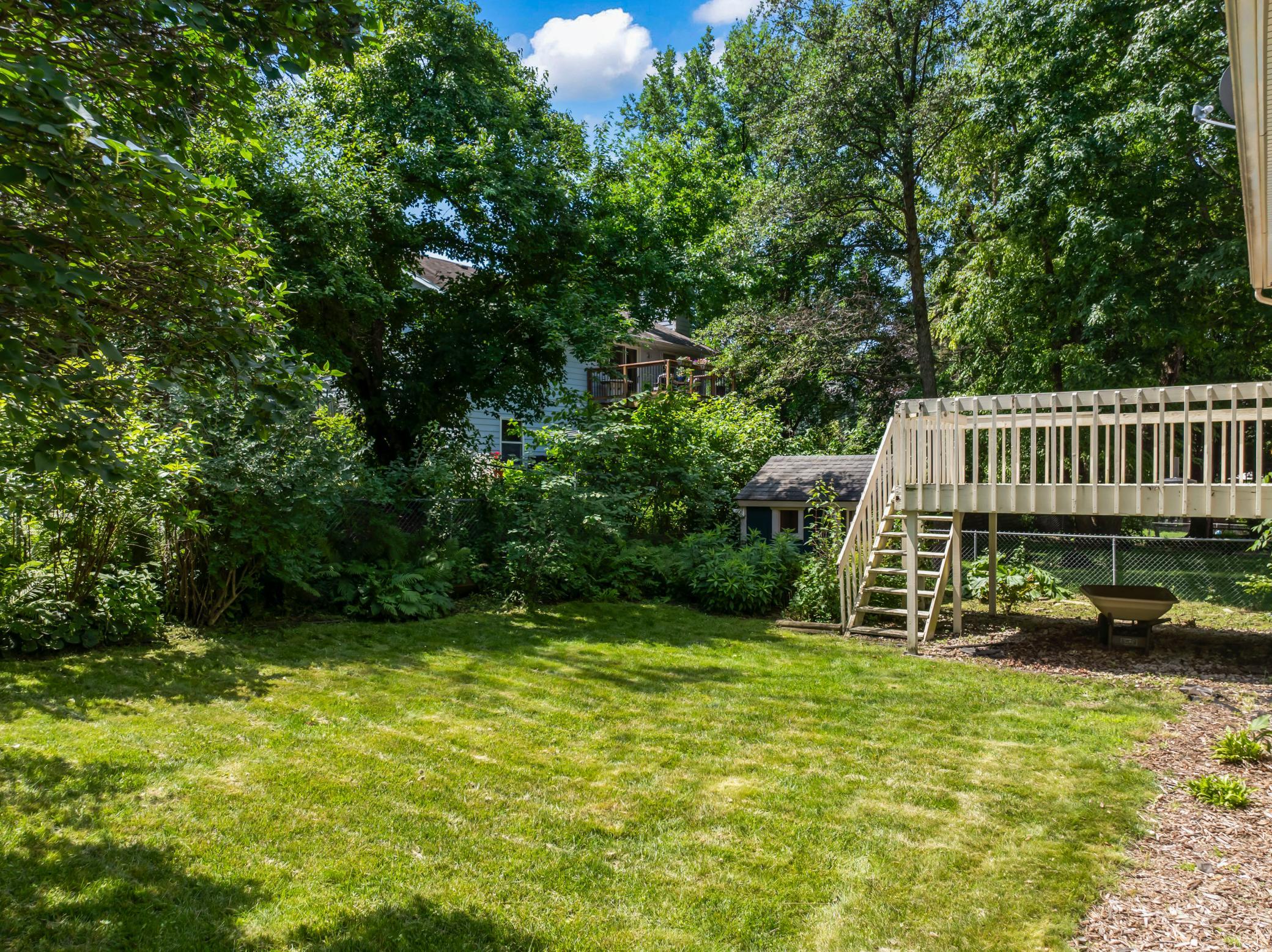 main property photo 30