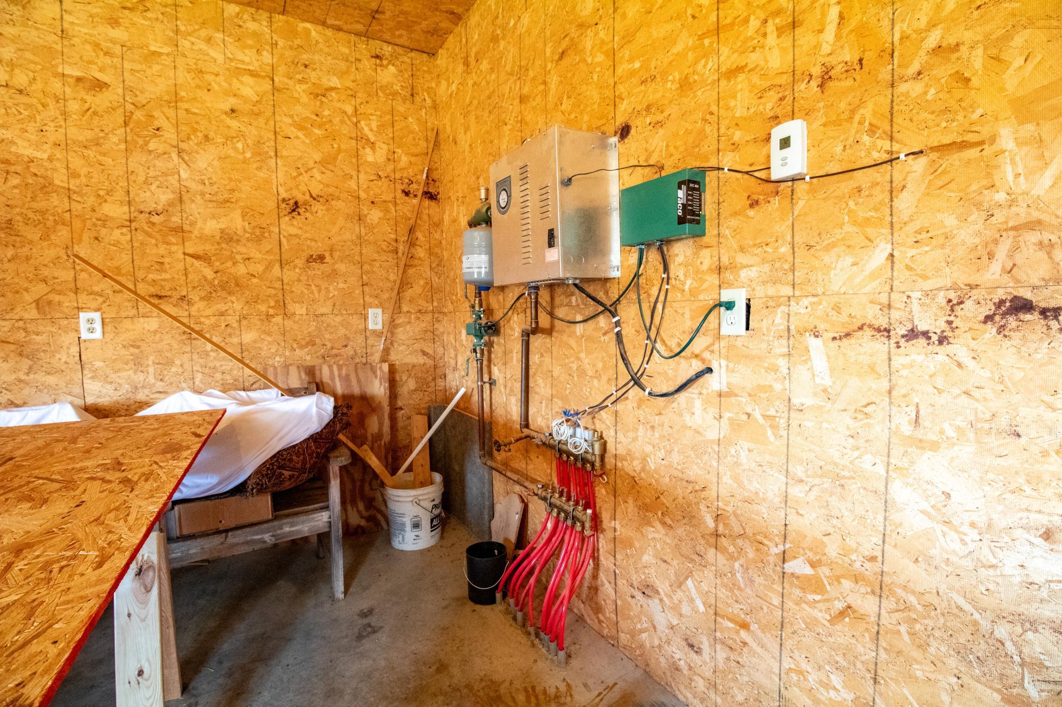 main property photo 59
