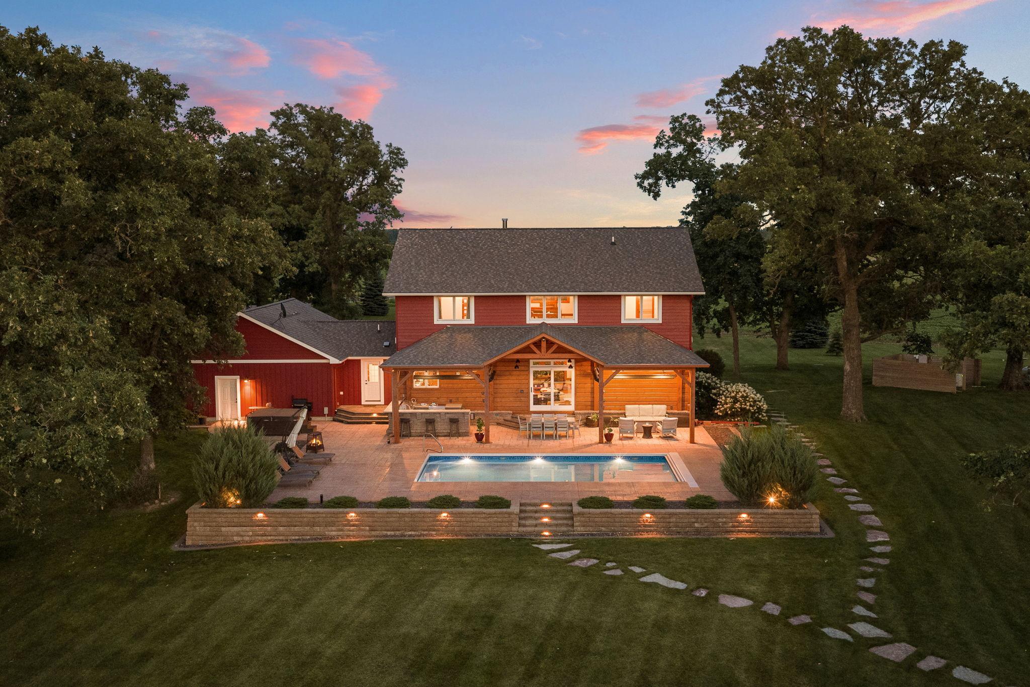 main property photo 24
