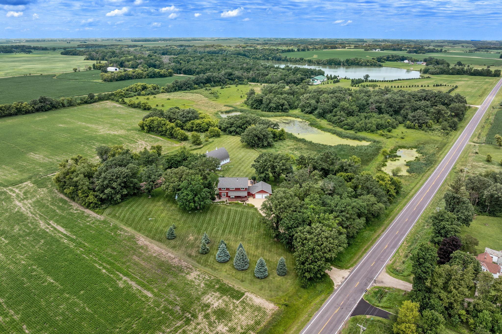 main property photo 35
