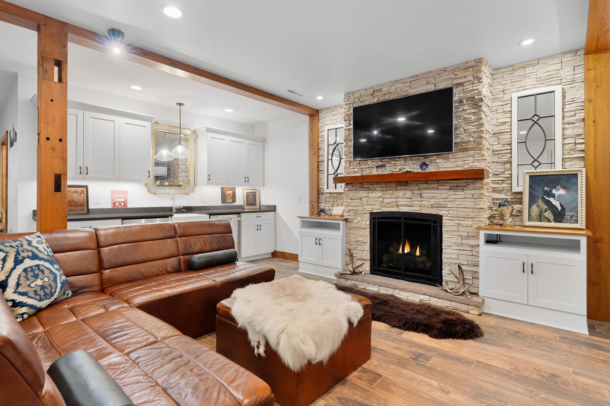 main property photo 82