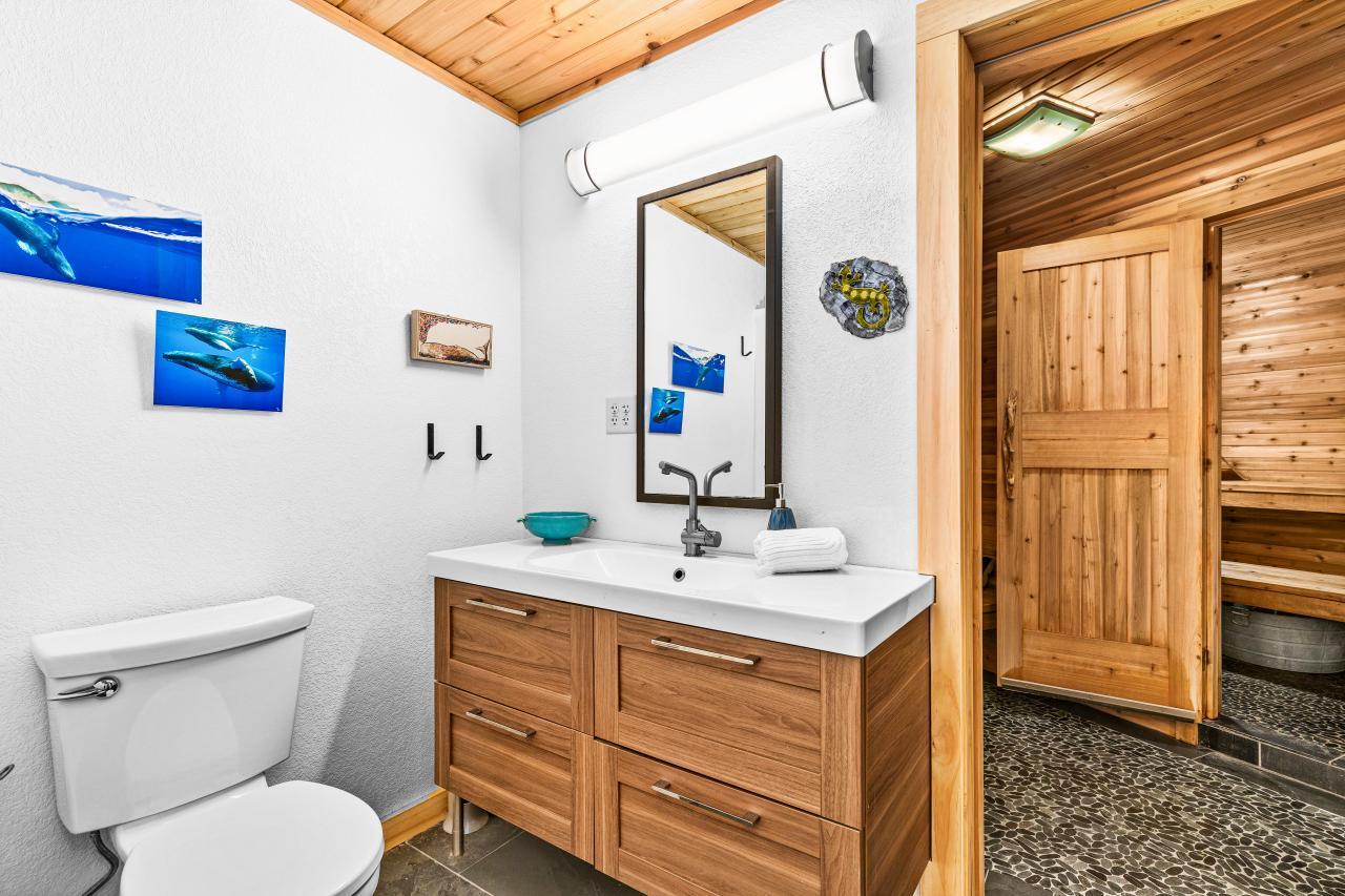 main property photo 81