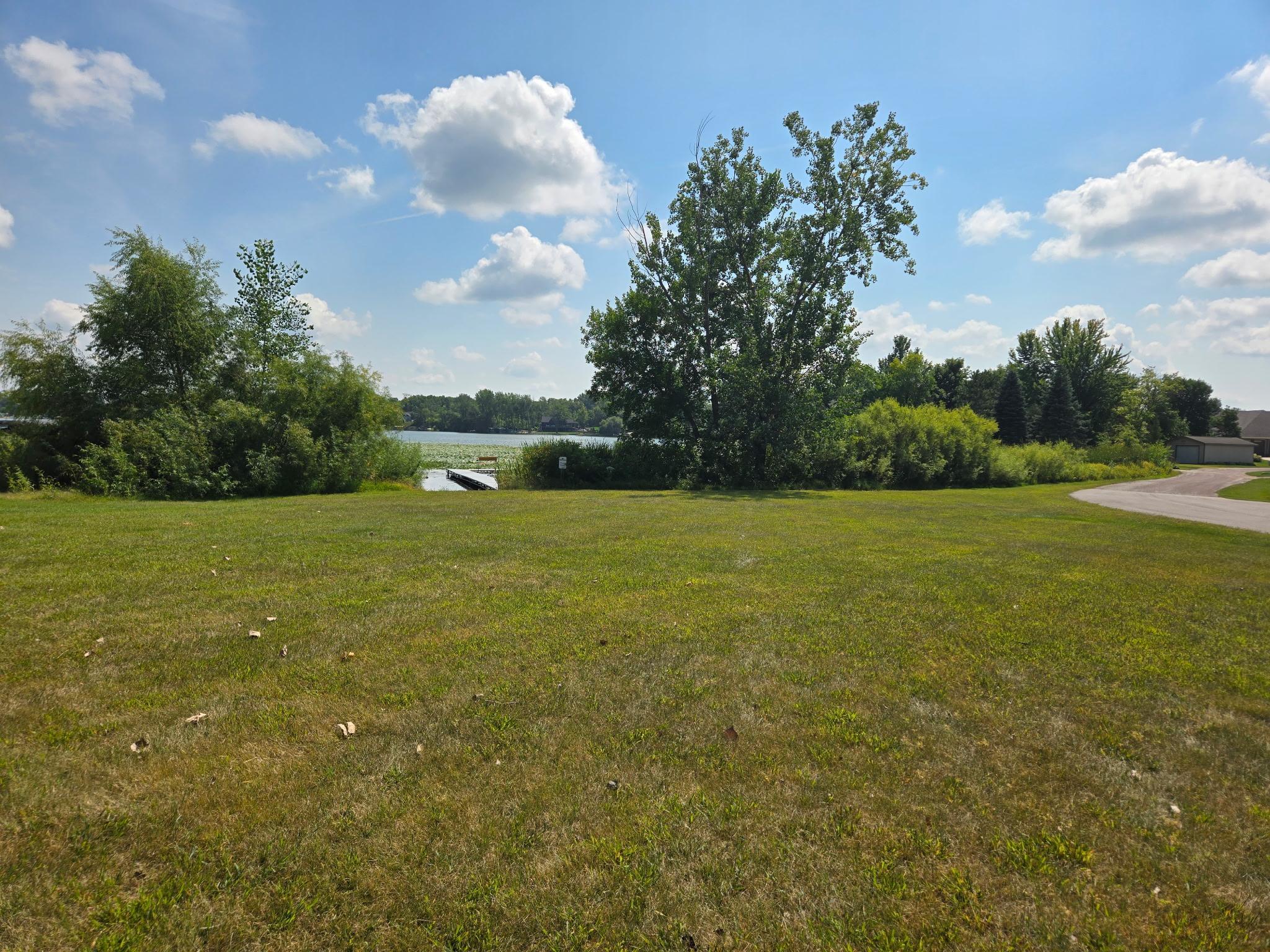 main property photo 32