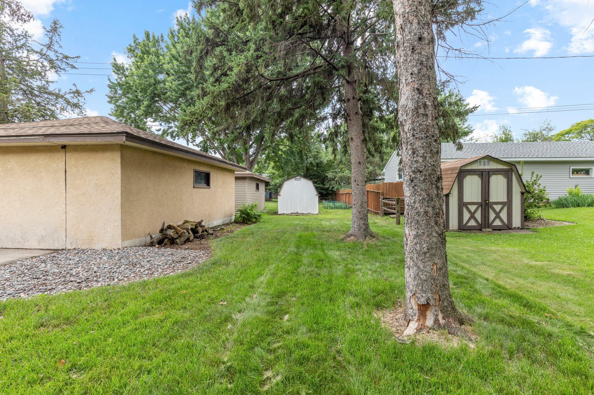 main property photo 46