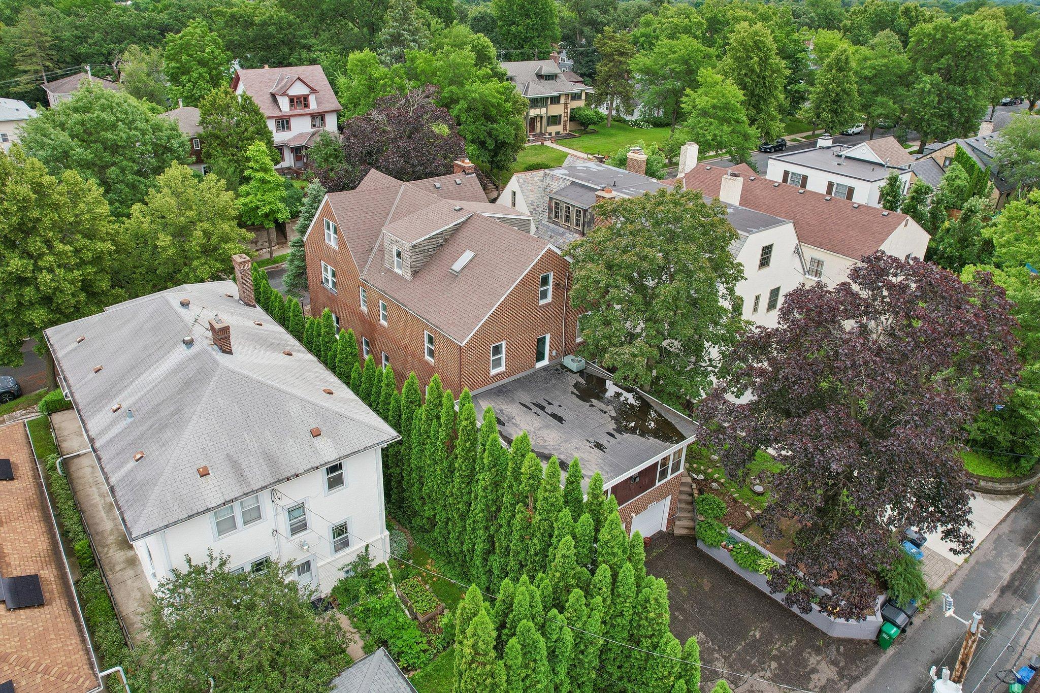 main property photo 66