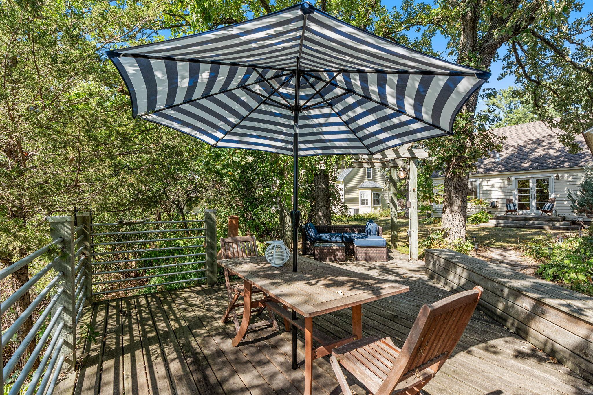 main property photo 68