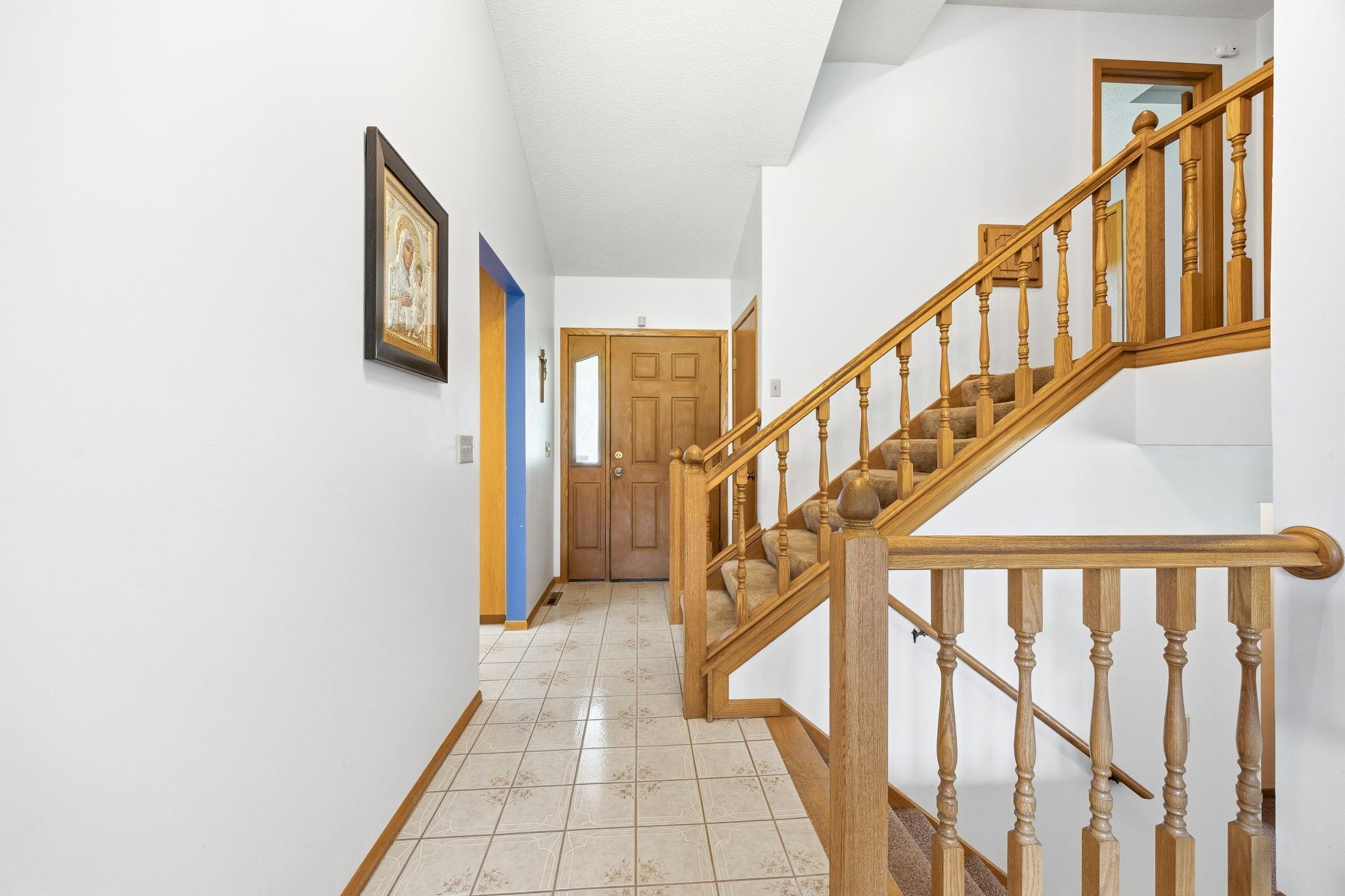 main property photo 13
