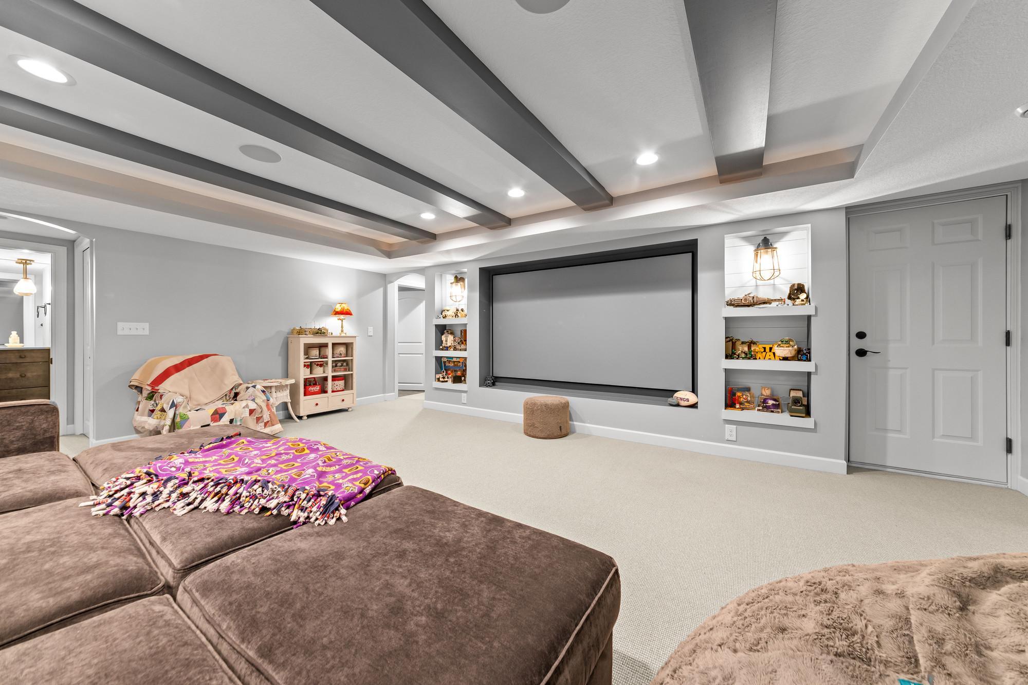 main property photo 80