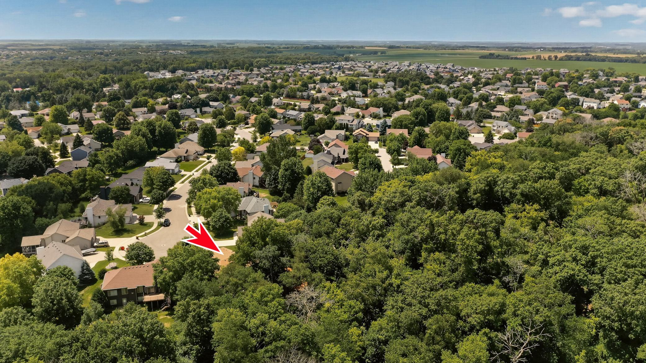 main property photo 40