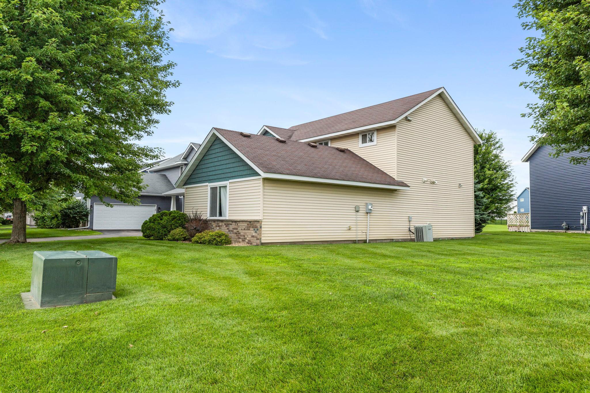 main property photo 47