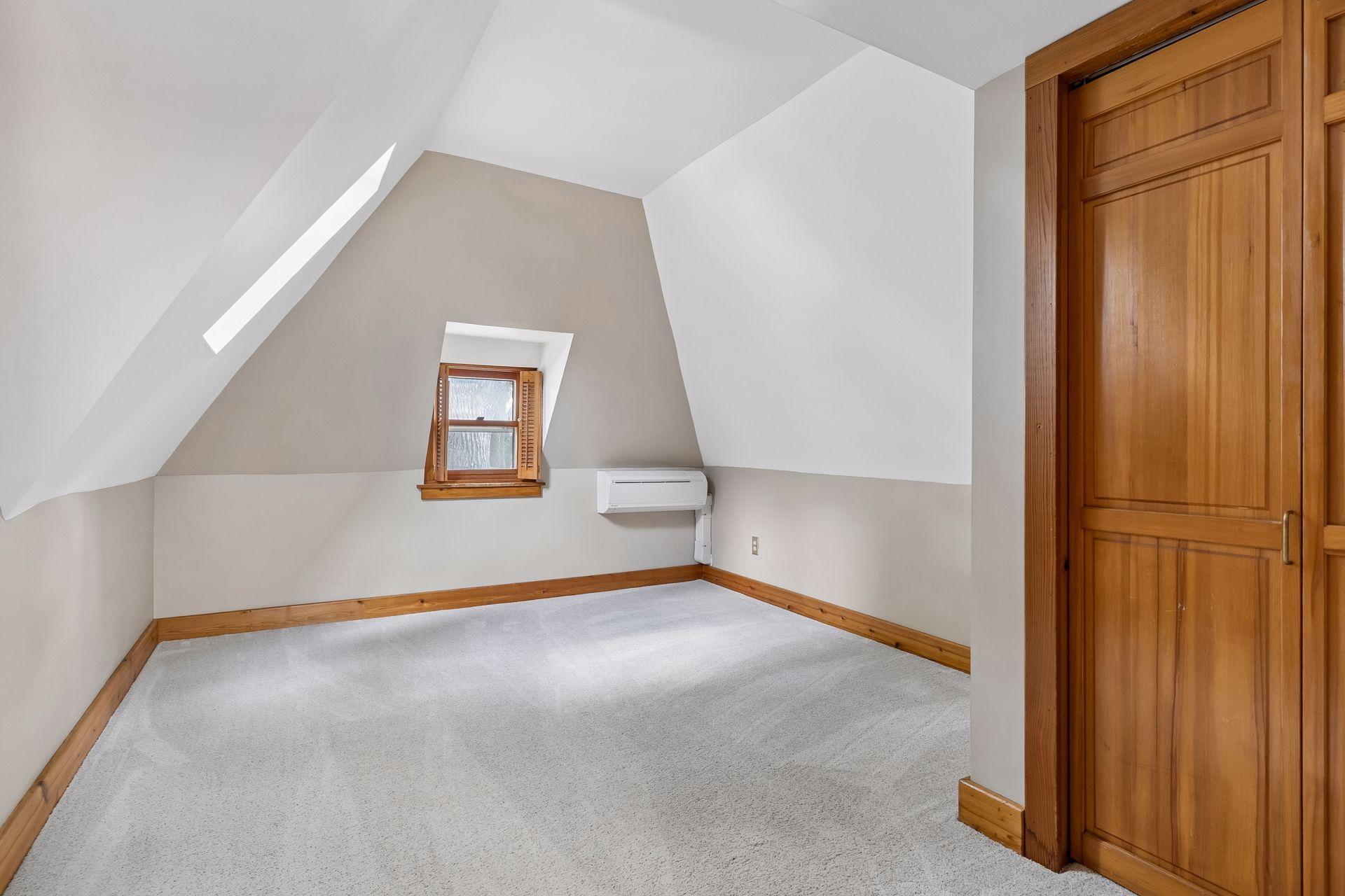 main property photo 66