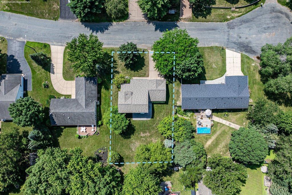 main property photo 41