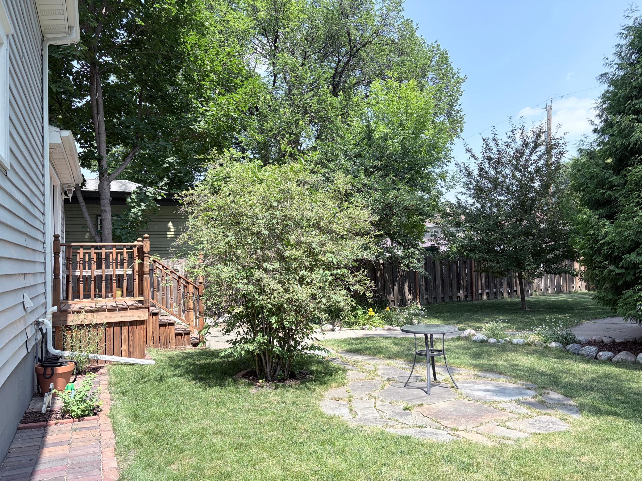 main property photo 51