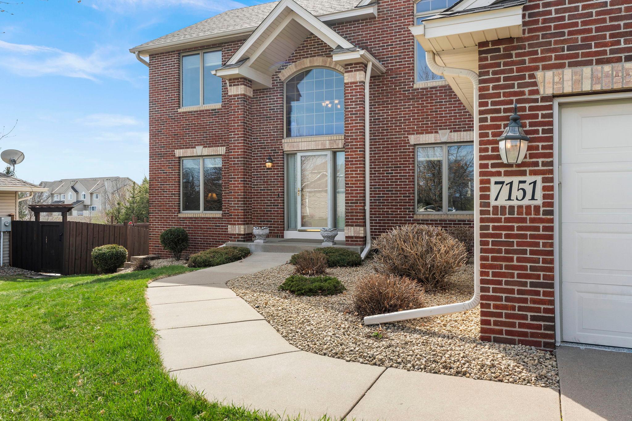 main property photo 2